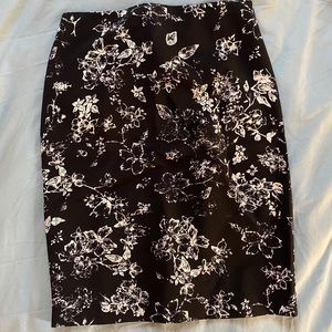 Black & White Patterned Floral Skirt